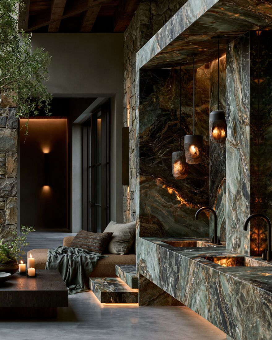 Living area in green marble